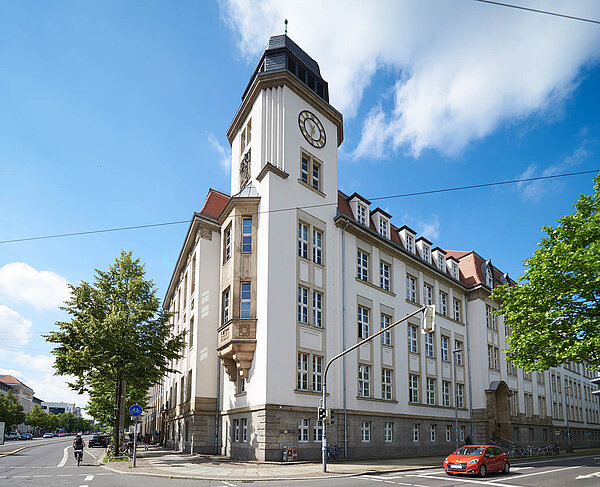 Geutebrückbau der HTWK Leipzig Geutebrückbau der HTWK Leipzig