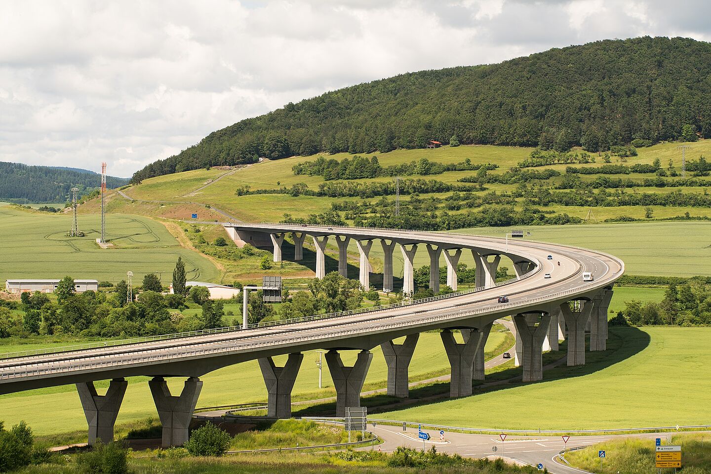 Die Talbrücke Werratal an der A71 in Thüringen (Foto: Torsten Simon/Pixabay).